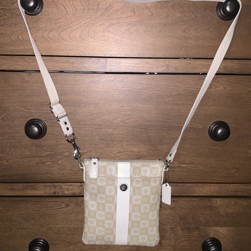 Small coach crossbody
